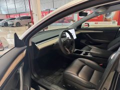 Tesla Model 3 2022 rear-wheel drive version - фото 7
