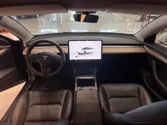 Tesla Model 3 2022 rear-wheel drive version - фото 8