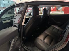 Tesla Model 3 2022 rear-wheel drive version - фото 9