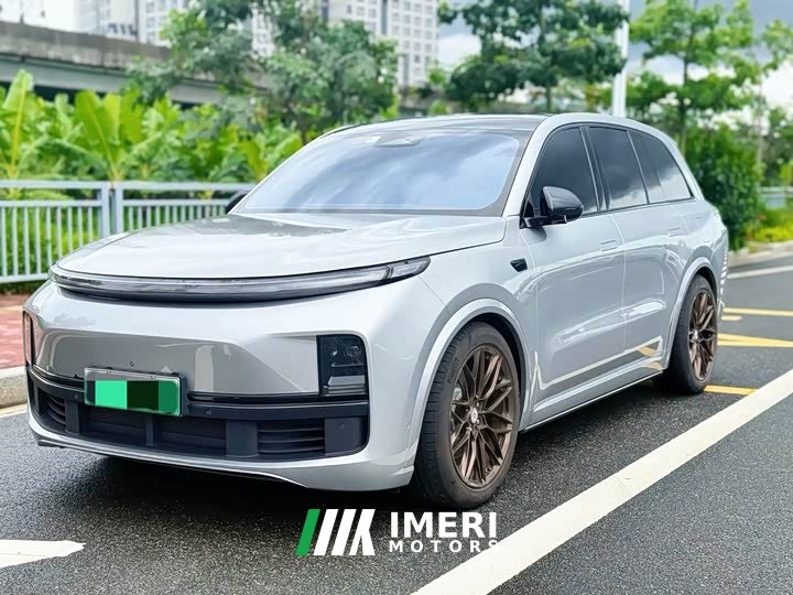 Li Auto Ideal L8 Pro - автомобиль из Китая