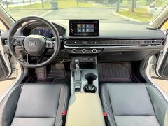 Honda Civic 2023 240TURBO CVT Powerful Edition - фото 10