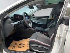 Lynk & Co Lingdu L 280TSI DSG spicy version - фото 7