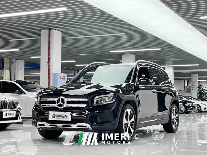 Mercedes-Benz GLB 220 Fashion
