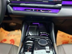 BMW 5 Series 530Li Leading M Sports Package - фото 12