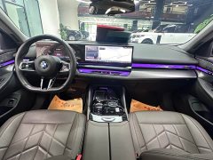 BMW 5 Series 530Li Leading M Sports Package - фото 8