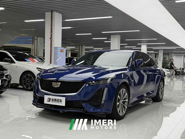 Cadillac CT5 28T leading sports - автомобиль из Китая