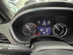 Cadillac CT5 28T leading sports - фото 8