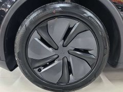 Tesla Model Y facelift long-range all-wheel drive version - фото 13