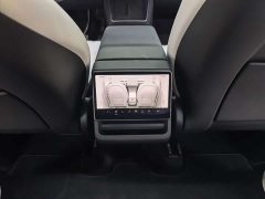 Tesla Model Y facelift long-range all-wheel drive version - фото 6
