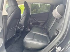 Tesla Model Y rear-wheel drive version - фото 17