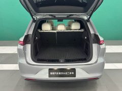 Li Auto Ideal L6 Pro - фото 11