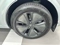 Li Auto Ideal L6 Pro - фото 14