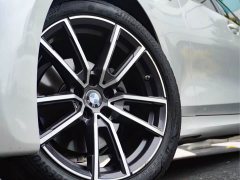 BMW 3 Series 325Li M Sports Package - фото 5