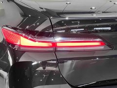 BMW 7 Series 2026 735Li Luxury Package - фото 8