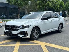 Volkswagen Lavida 300TSI DSG Starry Sky Full Edition - фото 1