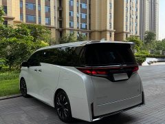 Toyota Vellfire 2024 Crown Hybrid 2.5L Executive Lounge - фото 5