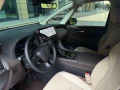 Toyota Vellfire 2024 Crown Hybrid 2.5L Executive Lounge - фото 8