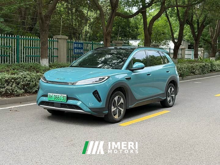 Lynk & Co Hiace 05 EV 520KM smart flight version - автомобиль из Китая