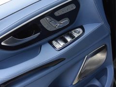 Mercedes-Benz Vito 2021 2.0T Business Edition 7 seats - фото 11