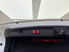 Mercedes-Benz C-Class facelift C 200 L sports version - фото 17