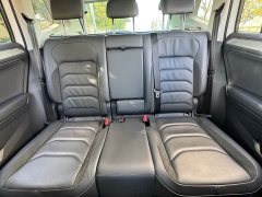 Volkswagen Tiguan L 330TSI automatic two-wheel drive smart version - фото 10