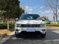 Volkswagen Tiguan L 330TSI automatic two-wheel drive smart version - фото 2
