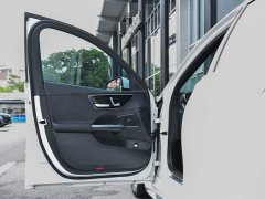 Mercedes-Benz C-Class C 200 L Sports Edition - фото 14