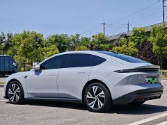 NIO ET5 75kWh - фото 8