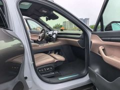NIO ES8 75kWh - фото 12