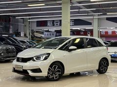 Lynk & Co LIFE 2021 1.5L CVT SPORT Heartbeat Edition - фото 1