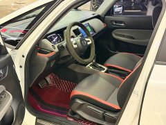 Lynk & Co LIFE 2021 1.5L CVT SPORT Heartbeat Edition - фото 8