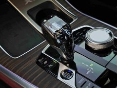 BMW X5 facelift xDrive 40Li M sports package - фото 16