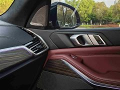 BMW X5 facelift xDrive 40Li M sports package - фото 17
