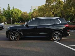 BMW X5 facelift xDrive 40Li M sports package - фото 9