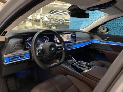 BMW 7 Series 740Li Leading Luxury Package - фото 11
