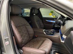 BMW 7 Series 740Li Leading Luxury Package - фото 17