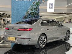 BMW 7 Series 740Li Leading Luxury Package - фото 4