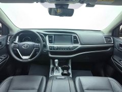 Toyota Highlander 2.0T four-wheel drive premium version 7 seats - фото 7