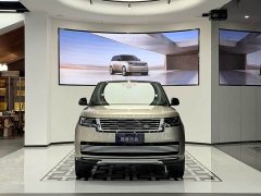 Land Rover Range Rover 2023 3.0 L6 400PS Extended Edition - фото 2