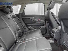 Lynk & Co Adventurer 2024 2.0T two-wheel drive exclusive edition - фото 16
