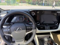 Lexus ES 200 Premium Edition - фото 11