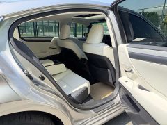 Lexus ES 200 Premium Edition - фото 14