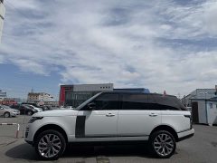 Land Rover Range Rover 2022 3.0 L6 400PS Legendary Extended Classic Edition - фото 4