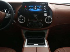 Mercedes-Benz Vito 2021 2.0T Elite Edition 7 seats - фото 14