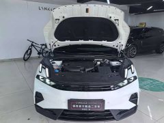 Lynk & Co 06 Renew 1.5T Halo - фото 4