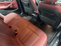 BMW 5 Series facelift 2 525Li M sports package - фото 10