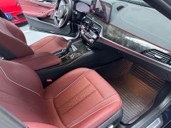 BMW 5 Series facelift 2 525Li M sports package - фото 9