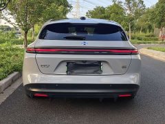 NIO ET5T 75kWh Touring - фото 8