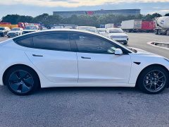 Tesla Model 3 2020 facelift standard range rear-wheel drive upgraded version - фото 4