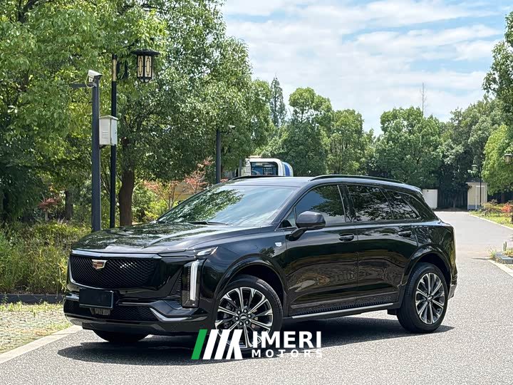 Cadillac XT5 2.0T luxury - автомобиль из Китая